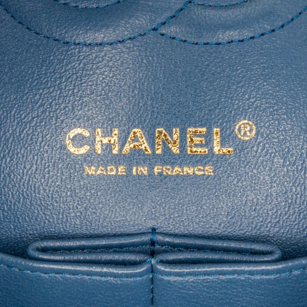 Pre-owned Chanel Medium Classic Lambskin Double Flap Blue