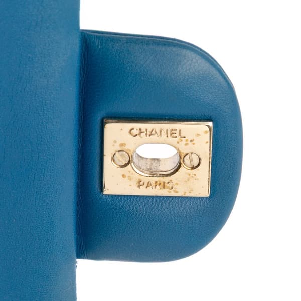 Pre-owned Chanel Medium Classic Lambskin Double Flap Blue