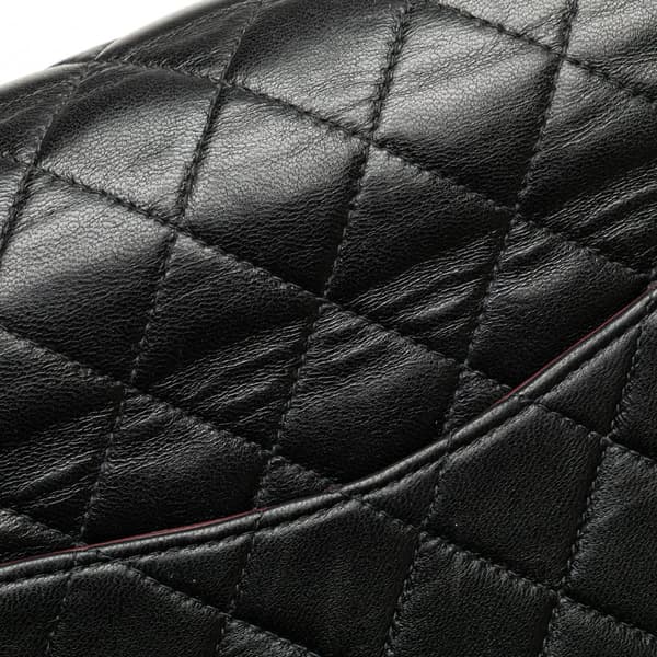 Pre-owned Chanel Medium Classic Lambskin Double Flap Black
