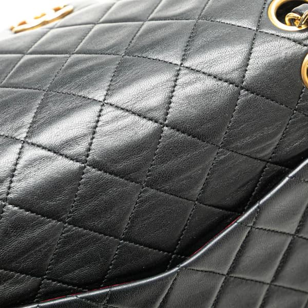 Pre-owned Chanel Small Classic Lambskin Double Flap Black
