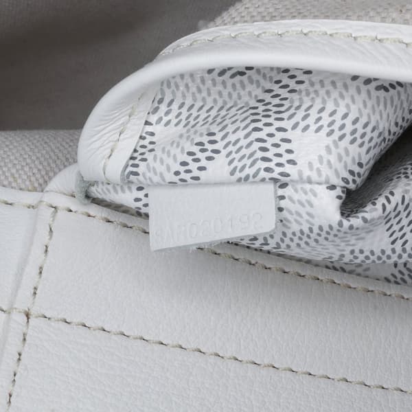 Pre-owned Goyard Goyardine Rouette PM White