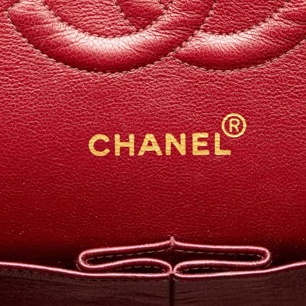 Pre-owned Chanel Medium Classic Lambskin Double Flap Black