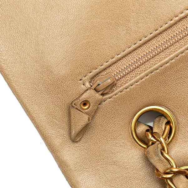 Pre-owned Chanel Medium Classic Lambskin Double Flap Brown