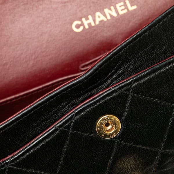 Pre-owned Chanel Small Classic Lambskin Double Flap Black