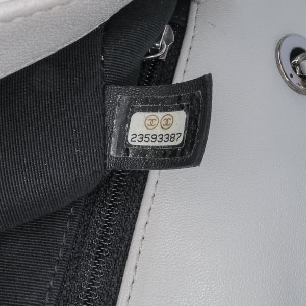 Pre-owned Chanel Medium Quilted Lambskin Acrylic Cuba Color Flap White