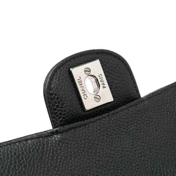 Pre-owned Chanel Medium Classic Caviar Double Flap Black