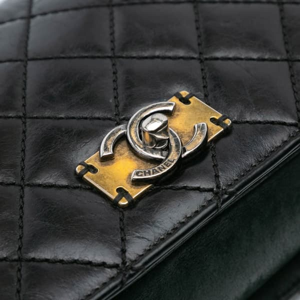 Pre-owned Chanel Quilted Calfskin Day Trip Flap Black