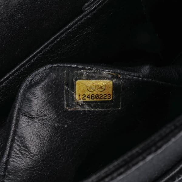 Pre-owned Chanel Medium Classic Caviar Double Flap Black