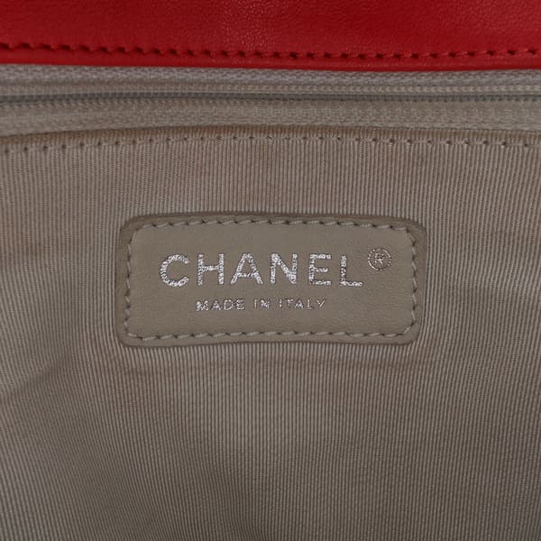 Pre-owned Chanel Maxi Washed Lambskin Chain Around Flap Red