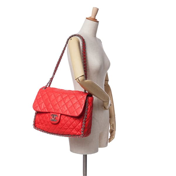 Pre-owned Chanel Maxi Washed Lambskin Chain Around Flap Red