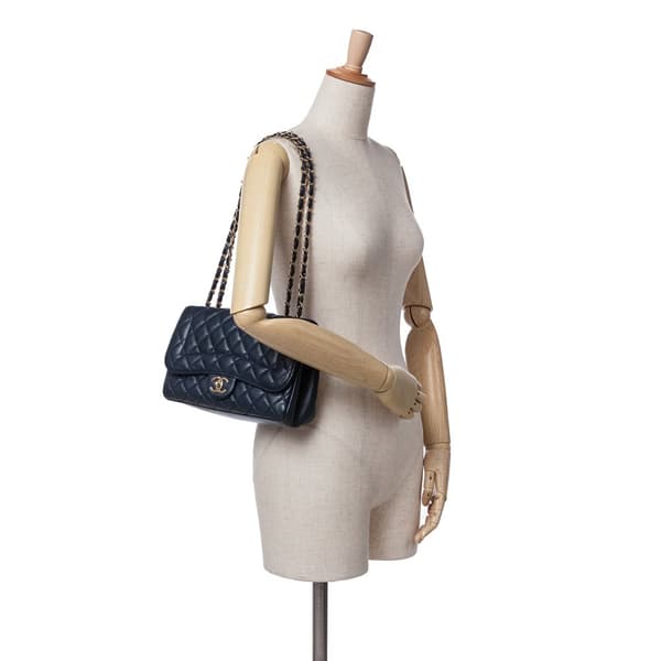 Pre-owned Chanel Medium Quilted Lambskin Mademoiselle Chic Flap Blue