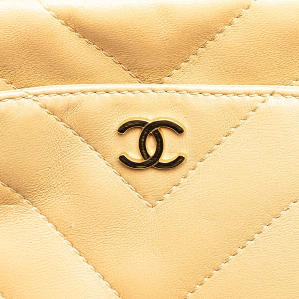 Pre-owned Chanel CC Chevron Quilted Lambskin Chain Shoulder Bag Brown