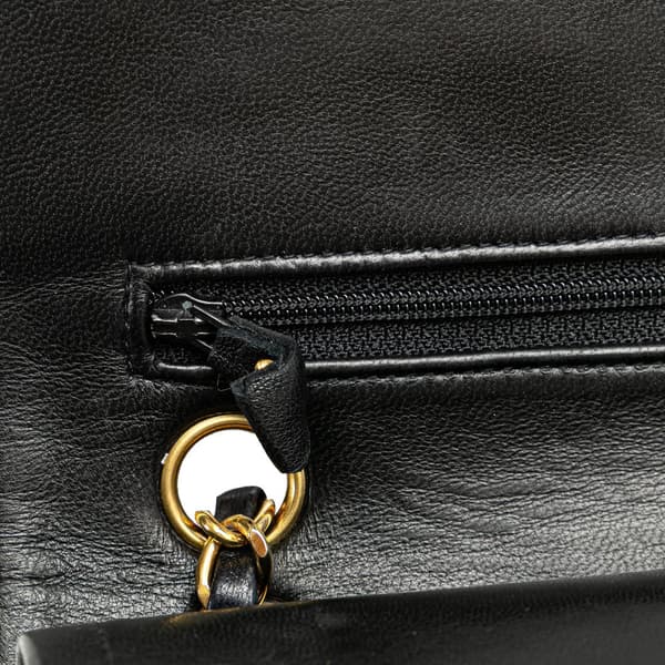 Pre-owned Chanel Small Classic Lambskin Double Flap Black