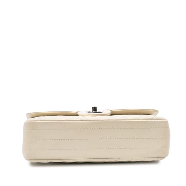 Pre-owned Chanel Small Classic Chevron Lambskin Double Flap White