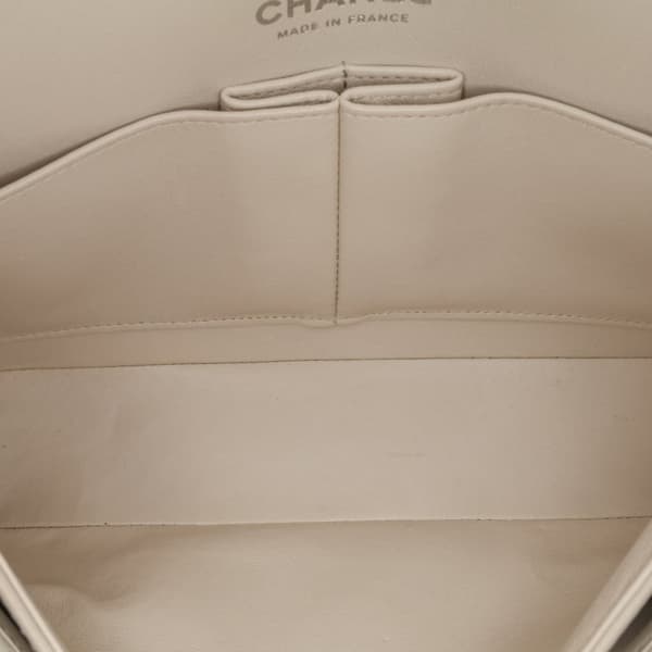 Pre-owned Chanel Small Classic Chevron Lambskin Double Flap White