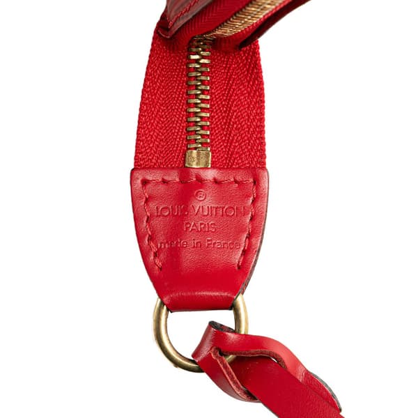 Pre-owned Louis Vuitton Epi Pochette Accessoires Red
