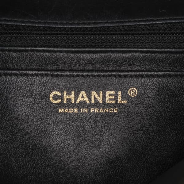 Pre-owned Chanel Medium Classic Lambskin Valentines Heart Charms Single Flap Black