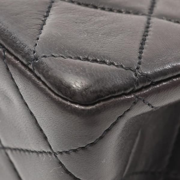 Pre-owned Chanel Small Quilted Lambskin CC Double Flap Black