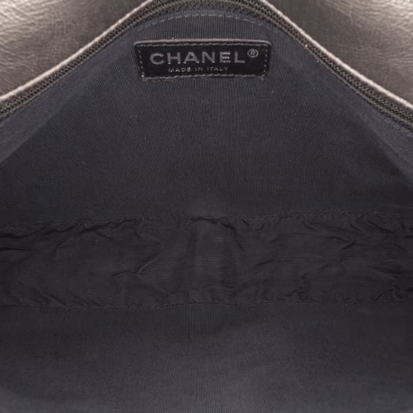 Pre-owned Chanel Medium Aged Calfskin Chain Me Flap Silver
