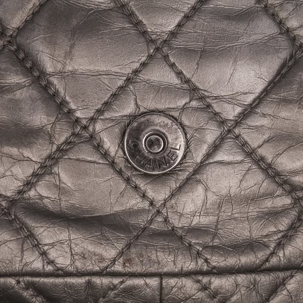 Pre-owned Chanel Medium Aged Calfskin Chain Me Flap Silver