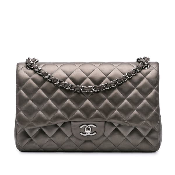 Pre-owned Chanel Jumbo Classic Lambskin Double Flap Silver