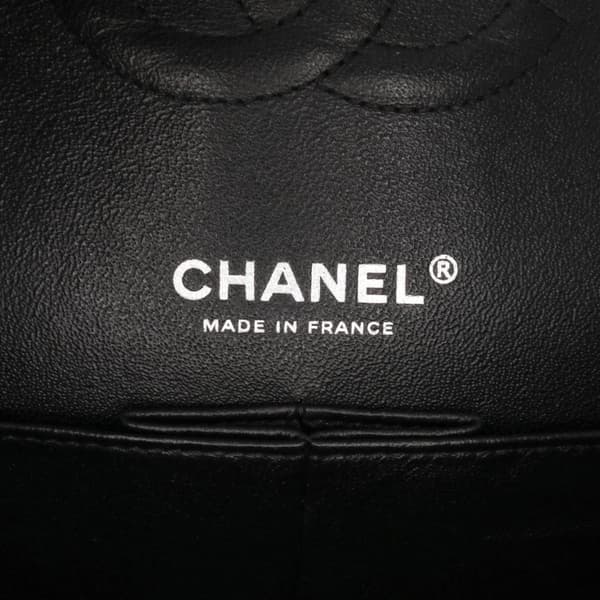 Pre-owned Chanel Jumbo Classic Patent Double Flap Black