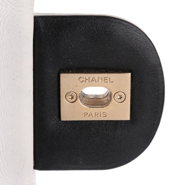 Pre-owned Chanel Medium Bicolor Calfskin Graphic Flap Black