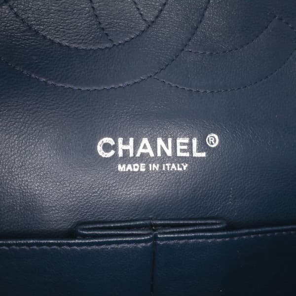 Pre-owned Chanel Jumbo Classic Caviar Double Flap Blue