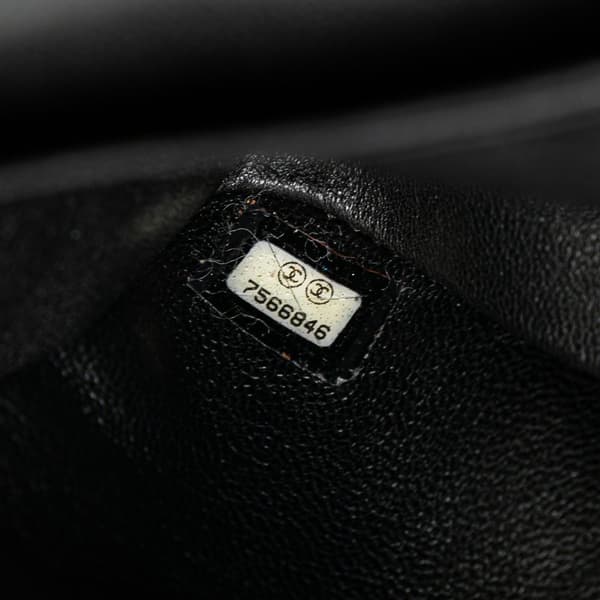 Pre-owned Chanel Lambskin Contrast Square Stitch Flap Black