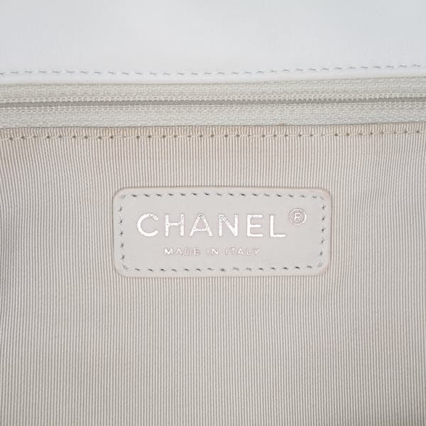 Pre-owned Chanel Jumbo Calfskin Canebiers Net Flap White
