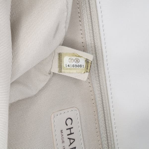 Pre-owned Chanel Jumbo Calfskin Canebiers Net Flap White