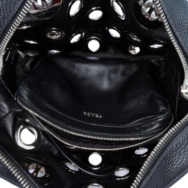 Pre-owned Prada Vitello Daino Grommet Chain Shoulder Bag Black