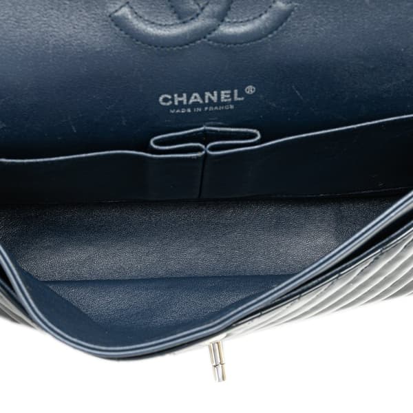 Pre-owned Chanel Medium Classic Chevron Patent Double Flap Blue