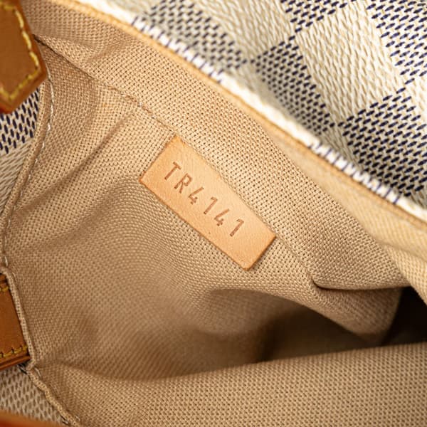 Pre-owned Louis Vuitton Damier Azur Figheri GM White
