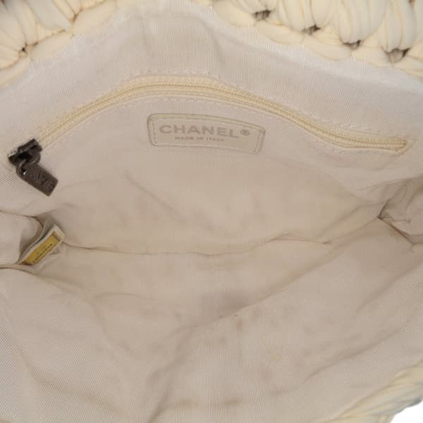Pre-owned Chanel Neoprene Fancy Crochet Flap White