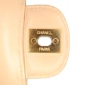 Miniatyrbild 8 av 10: Pre-owned Chanel Medium Classic Caviar Double Flap Brown