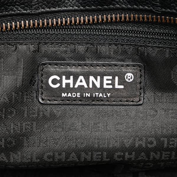 Pre-owned Chanel Choco Bar Caviar Shoulder Bag Black