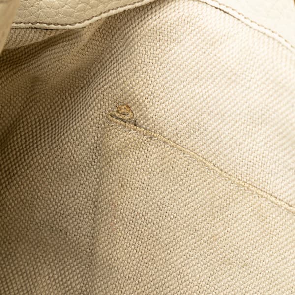 Pre-owned Gucci Medium Leather Soho Chain Tote White