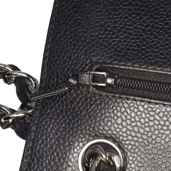 Pre-owned Chanel Jumbo Classic Caviar Double Flap Black