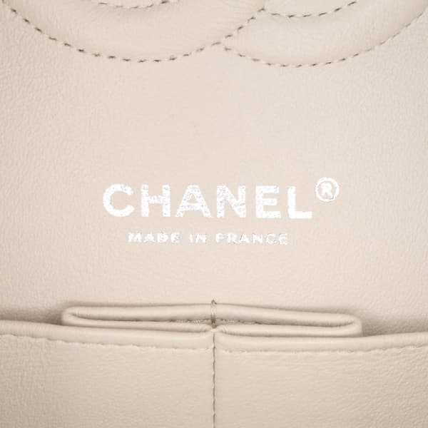 Pre-owned Chanel Medium Classic Chevron Lambskin Double Flap Brown
