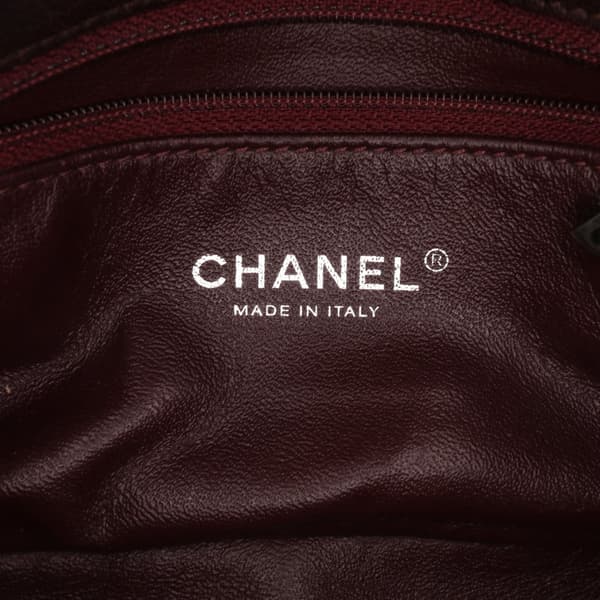 Pre-owned Chanel Washed Lambskin Studded Metal Beauty Flap Red