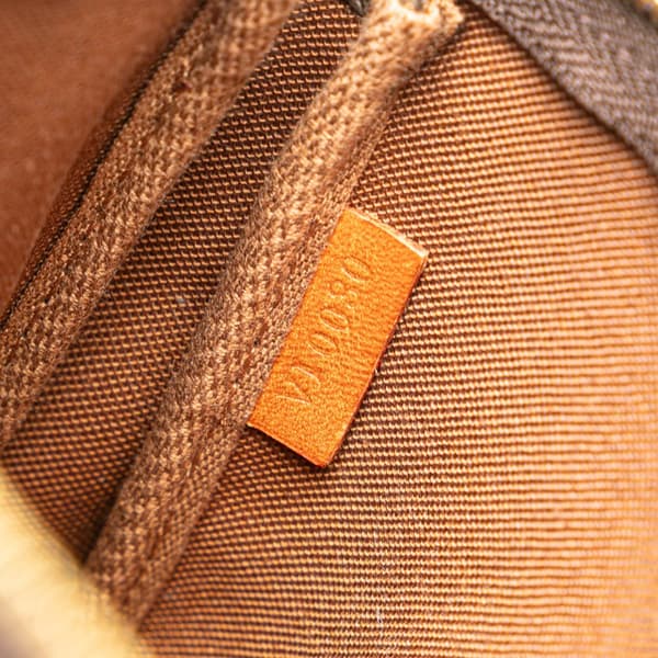 Pre-owned Louis Vuitton Monogram Pochette Accessoires Brown