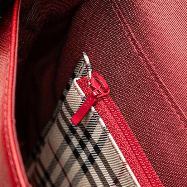 Pre-owned Burberry Leather Shoulder Bag Red
