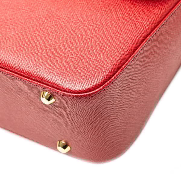 Pre-owned Burberry Leather Shoulder Bag Red