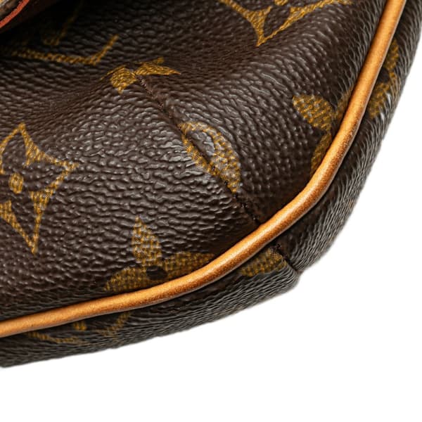 Pre-owned Louis Vuitton Monogram Musette Tango Short Strap Brown