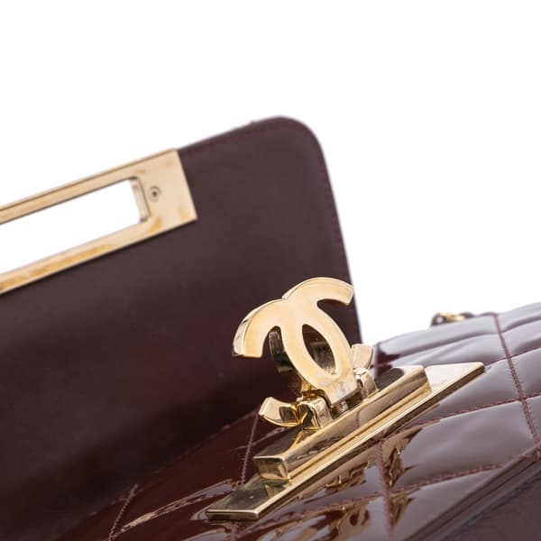 Pre-owned Chanel Quilted Patent Golden Class Accordion Flap Shoulder Bag Red