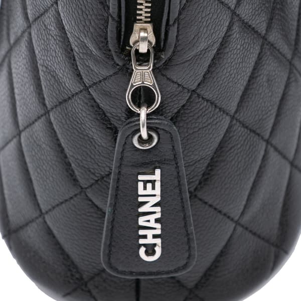Pre-owned Chanel Quilted Caviar Shoulder Bag Black