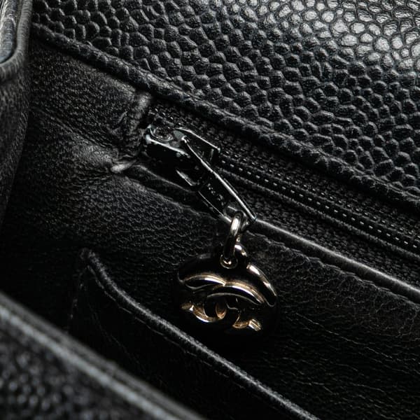 Pre-owned Chanel Jumbo Quilted Caviar Single Flap Black