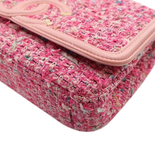 Pre-owned Chanel Medium Tweed CC Filigree Flap Pink
