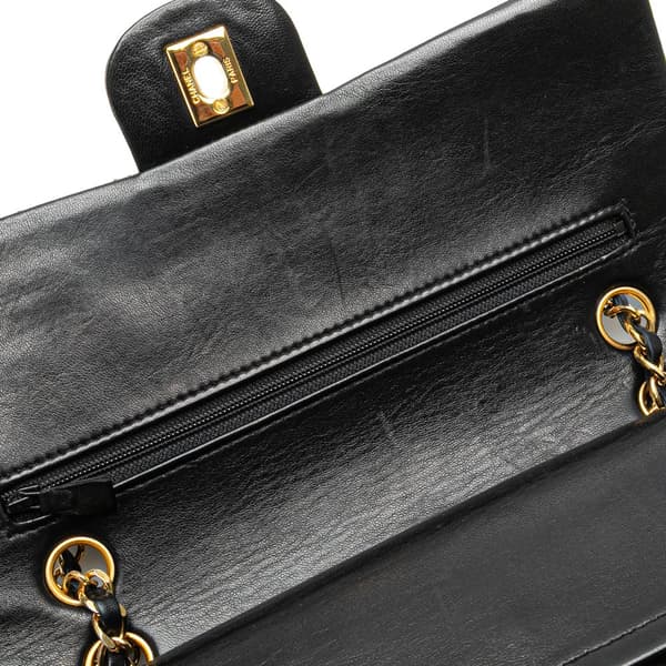 Pre-owned Chanel Medium Classic Lambskin Double Flap Black